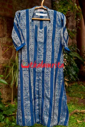 Blue Konark Wheel (Ladies' Kurti)