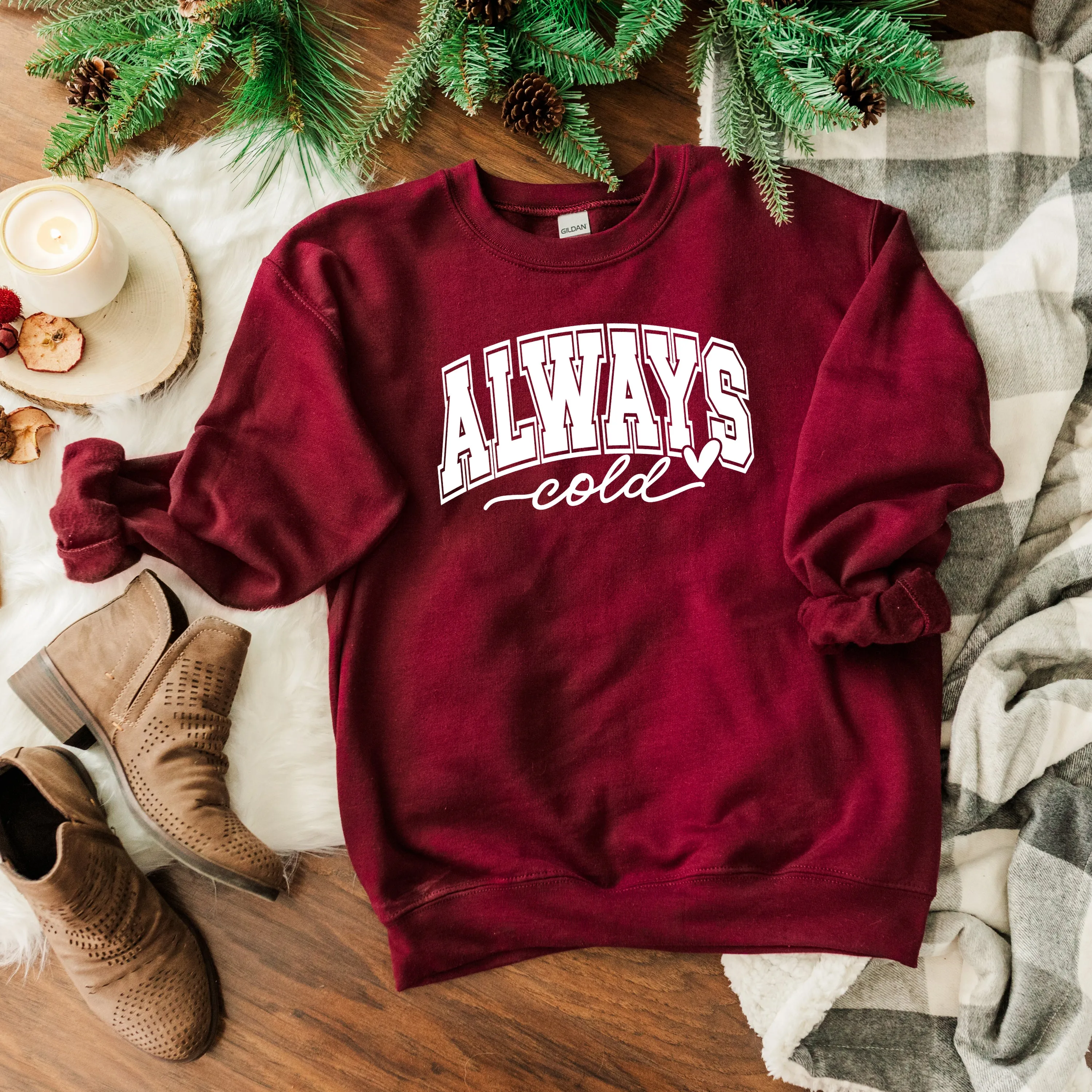 Cozy Vibes Bold | Sweatshirt