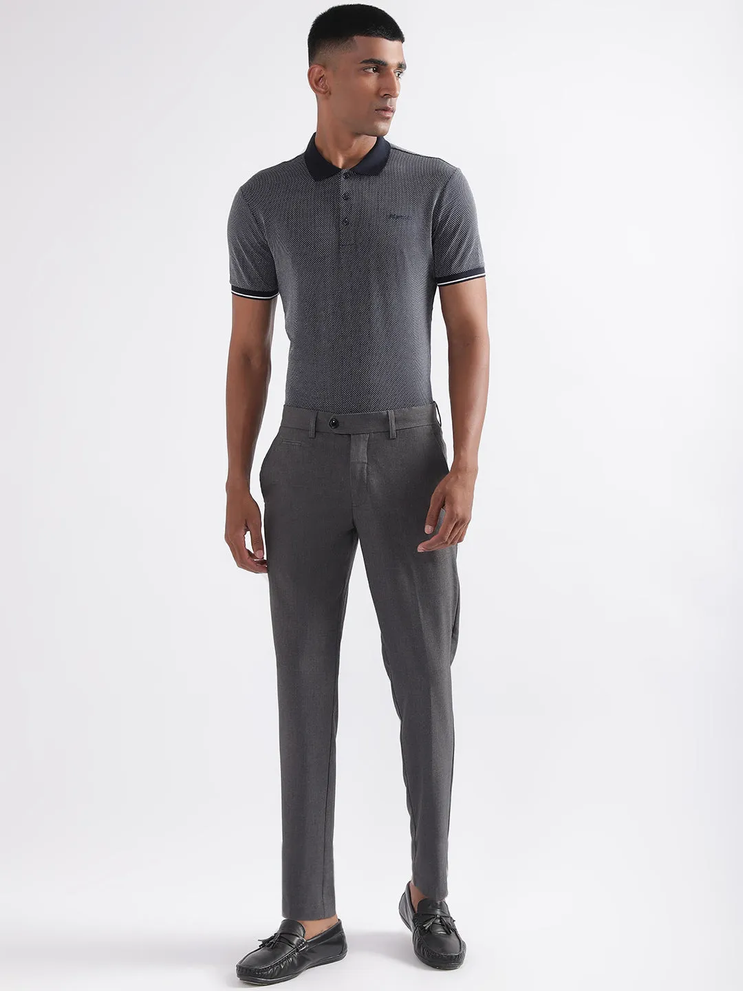 Lindbergh Men Grey Solid Slim Fit Trouser